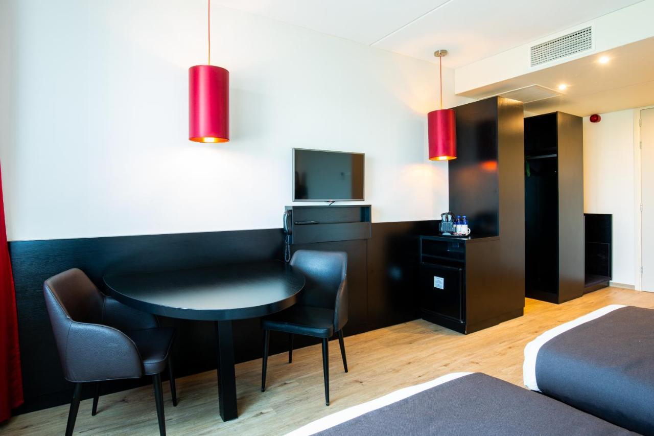 Bastion Hotel Tilburg Eksteriør billede