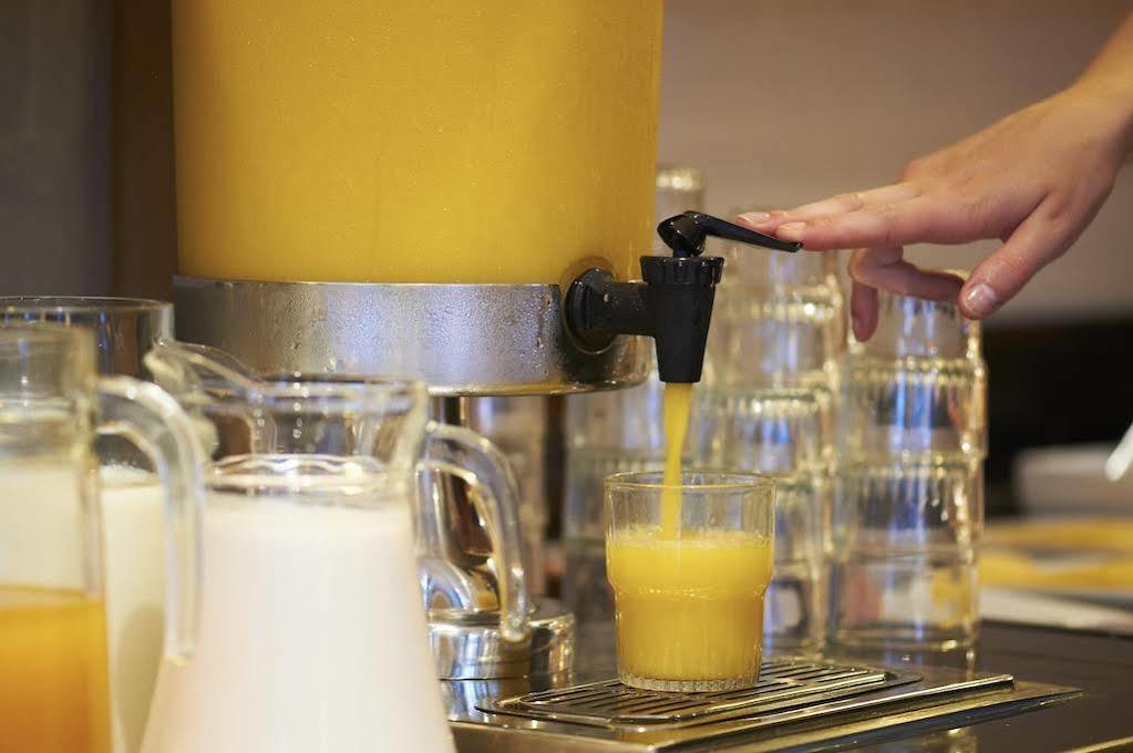 Bastion Hotel Tilburg Eksteriør billede