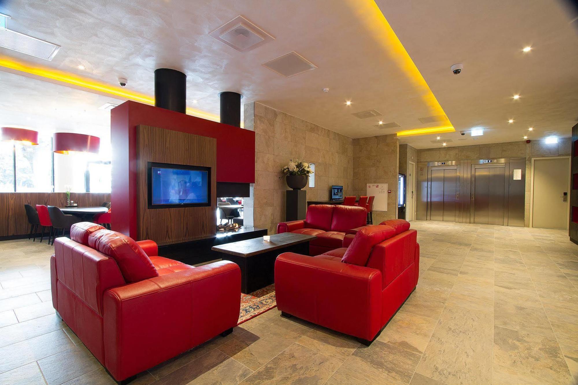 Bastion Hotel Tilburg Eksteriør billede